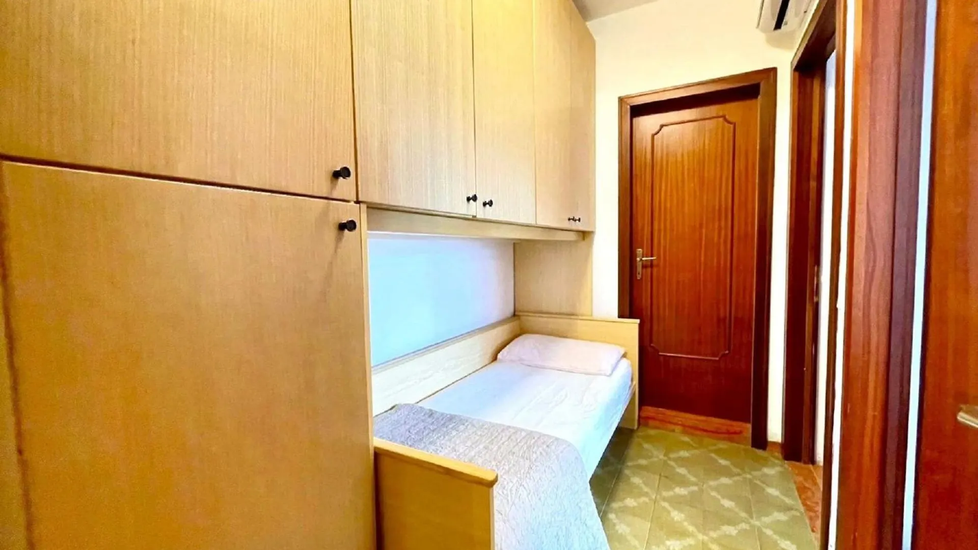 Inviting Apartment By The Beach Porto Santa Margherita di Caorle